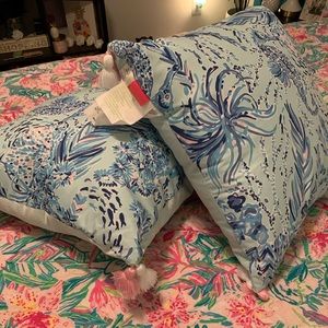 Lilly Pulitzer-2 pillows